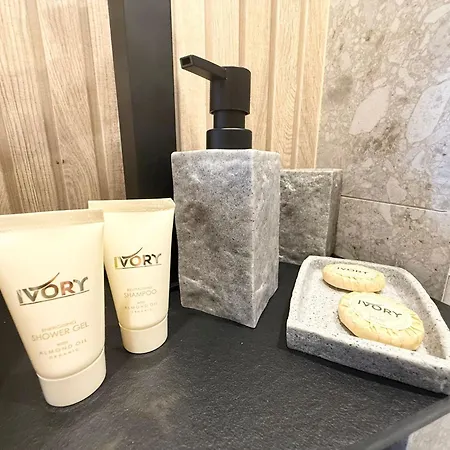 公寓 Sea Garden Luxury Appartments 瓦爾納