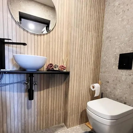 Sea Garden Luxury Free Parking Apartment Varna