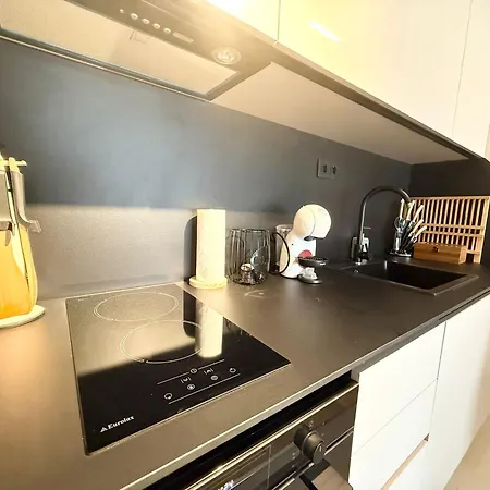 Sea Garden Luxury Free Parking Apartment Varna