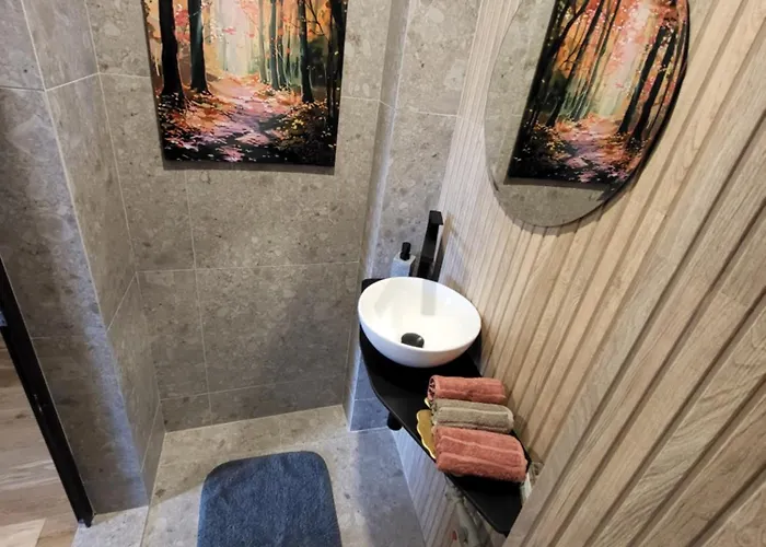 Sea Garden Luxury Appartments וארנה